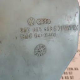 Бачок омивача Volkswagen Passat B3 (88-93) OEM 357955453 фото 5
