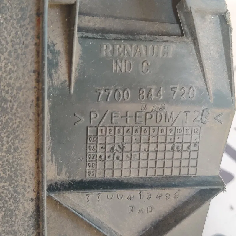 Накладка салону Renault Scenic 1 (96-03) OEM 7700844720