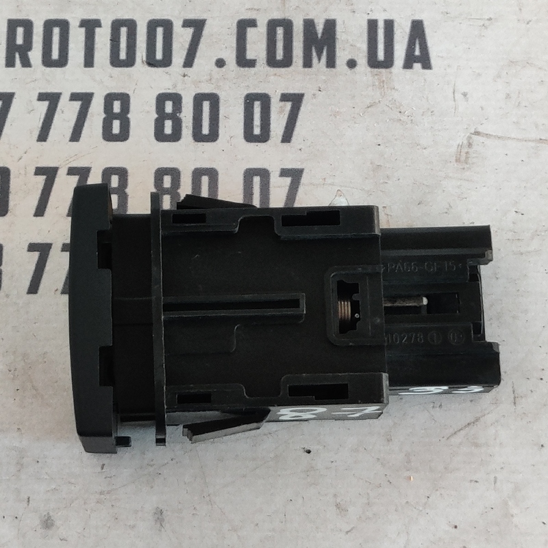Кнопка обігріву сидінь Mazda 3 BK (03-09) OEM BP4K66420 фото 2