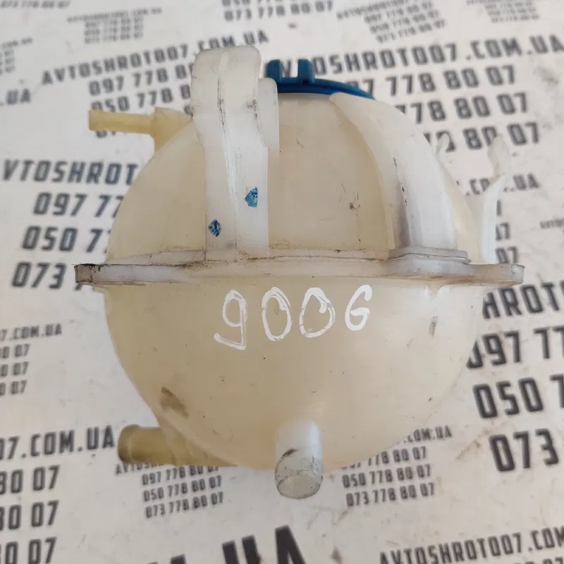 Бачок розширювальний Volkswagen Jetta (10-18) OEM 5C0121407A