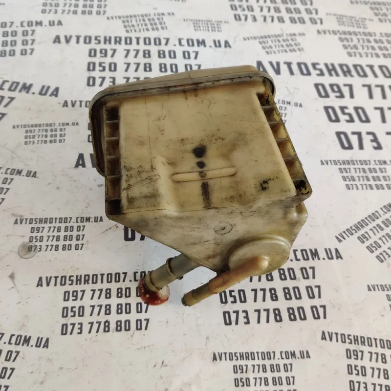 Бачок насосу ГУР Audi A6 C4 (94-97) OEM 4a0422373a