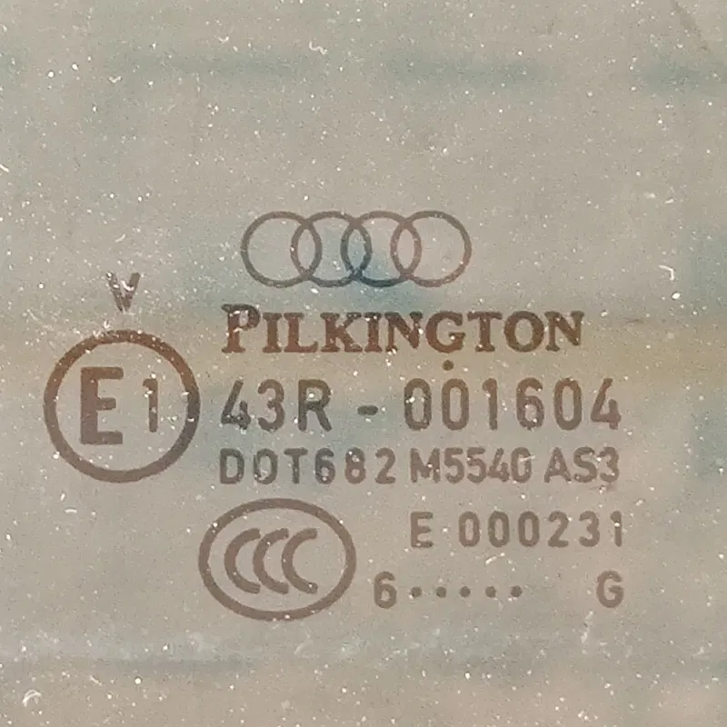Скло задня ліва Audi Q7 4L 05-15 3.6 Бензин OEM VA102H801001