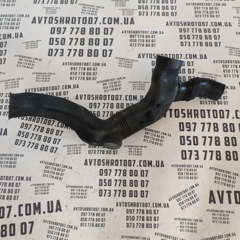 Патрубок повітряний Opel Vectra B (95-02) OEM 90499980