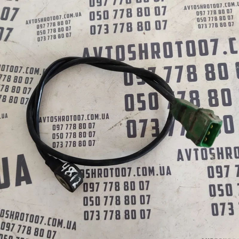 Датчик детонації Audi A4 B5 (94-01) OEM KS1054905377H