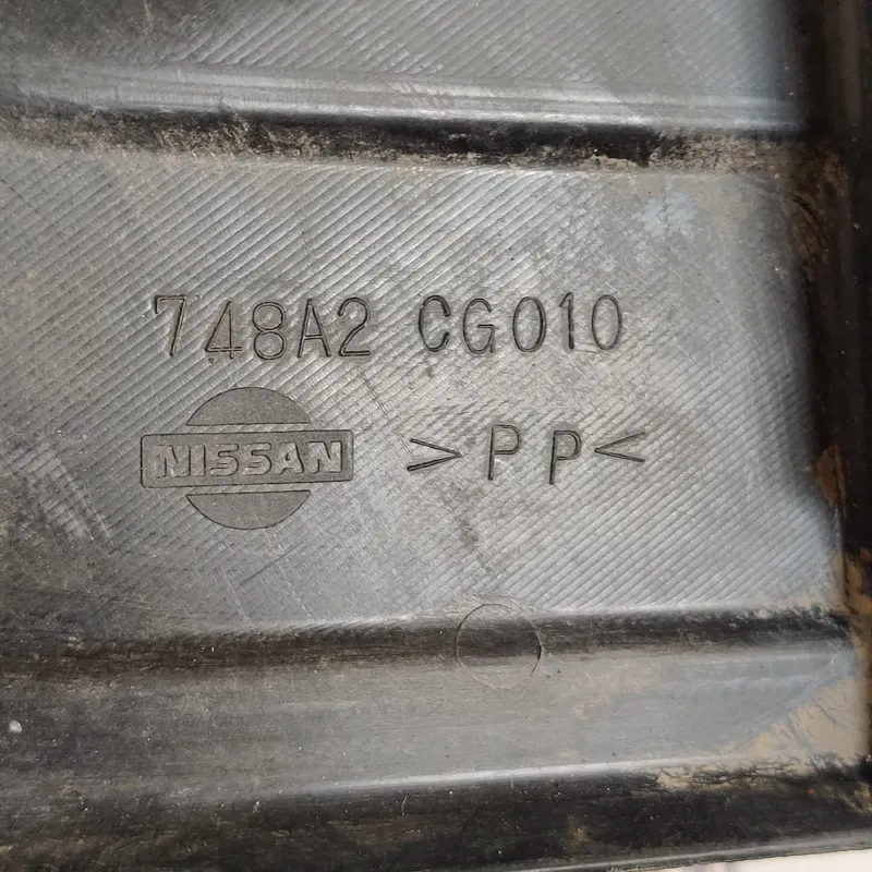 Накладка арки крила Infiniti FX 35 задня OEM 748a2cg010