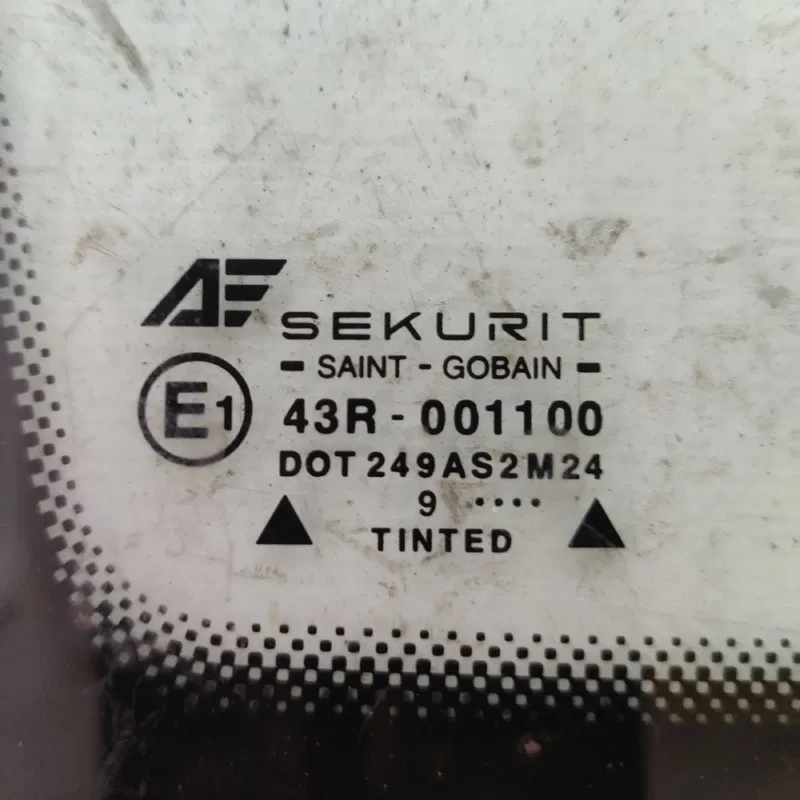Кузовне скло VW Sharan (95-10) переднє праве OEM 43r001100