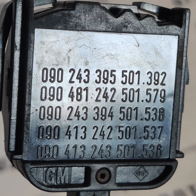Перемикач підрульовий Opel Vectra B (95-02) правий 090243395
