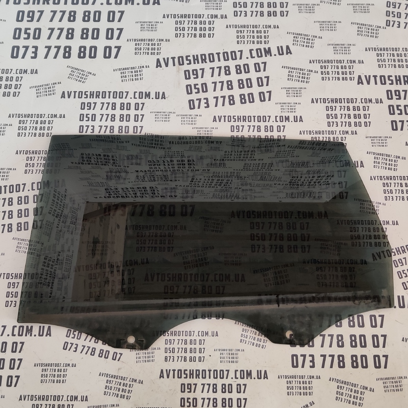 Скло задня ліва Audi Q7 4L 05-15 3.6 Бензин OEM VA102H801001