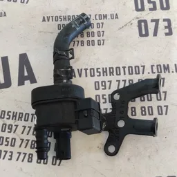 Клапан вакуумний Volkswagen Passat B8 USA OEM 06H906517T