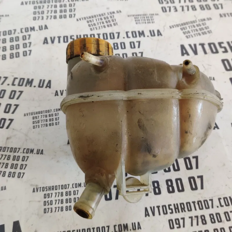 Бачок розширювальний Opel Vectra B (95-02) OEM 90499809