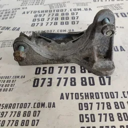 Кронштейн двигуна Audi A6 C4 (94-97) OEM 4A0199354 фото 2