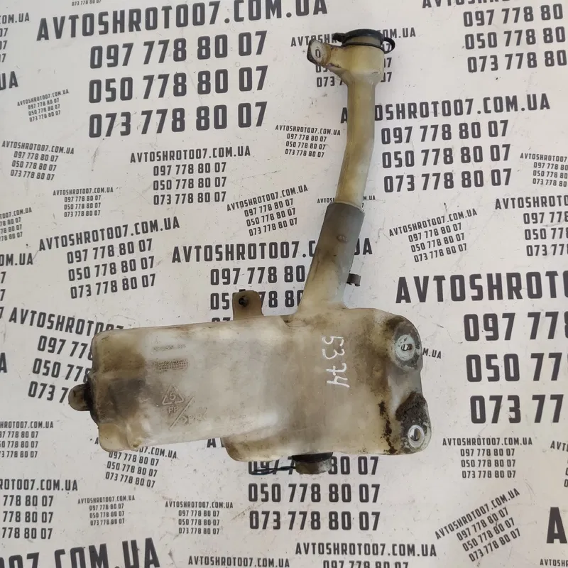 Бачок омивача лобового скла Ford Probe 60351616