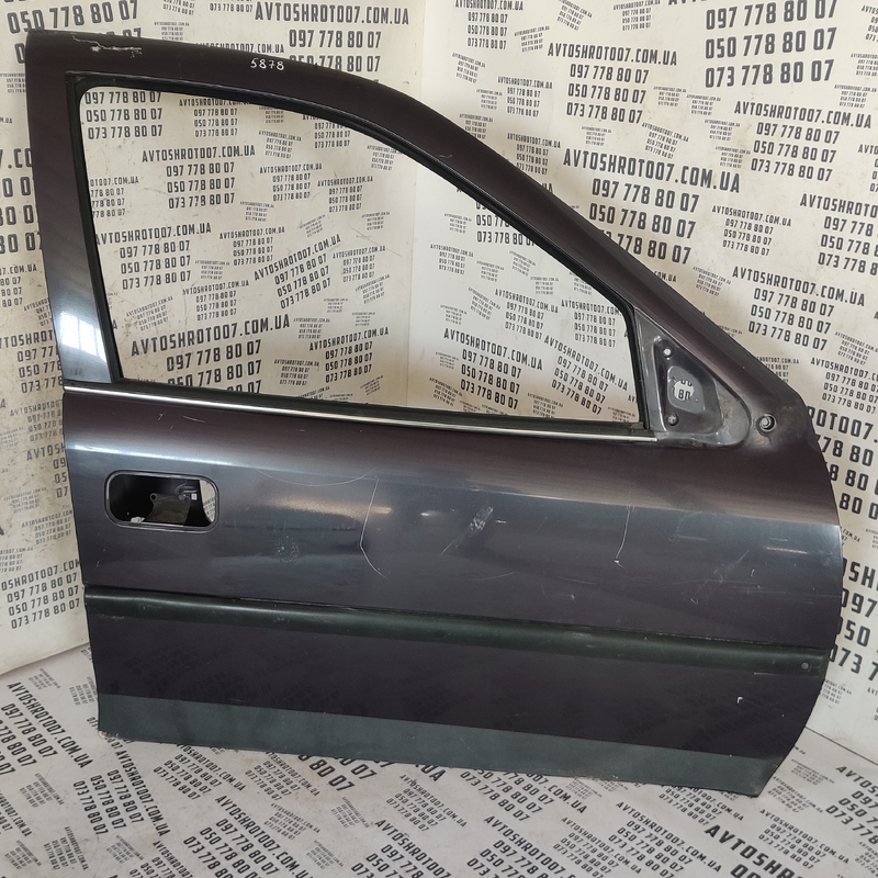 Двері передні праві Opel Vectra B (95-02)