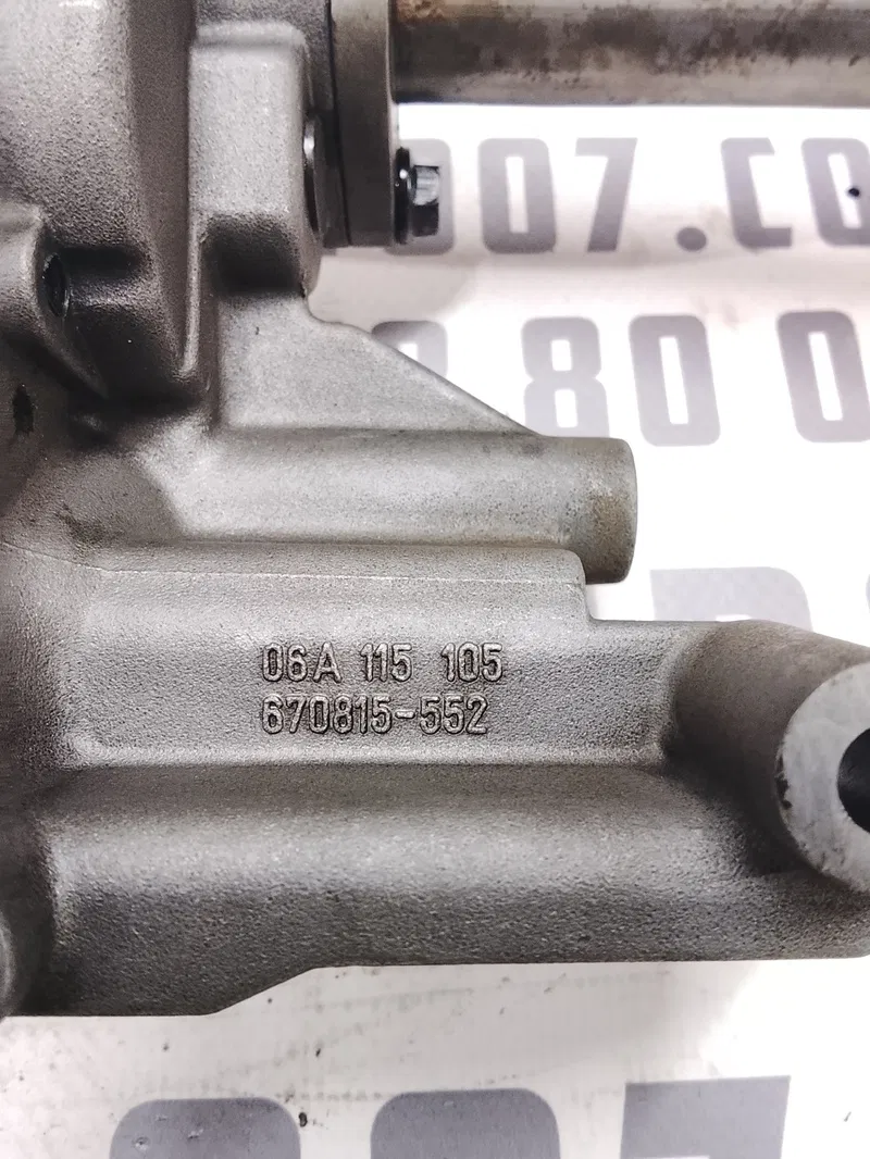 Масляний насос Skoda Octavia Tour 96-10 1.9TDI OEM 06a115105
