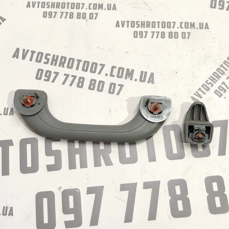 Ручка внутрішня Kia Sorento 1 (02-09) 2.5 CRDi задня права
