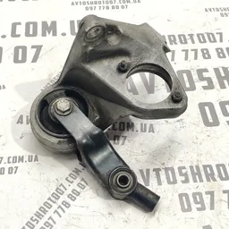 Кронштейн Peugeot 807 02-14 2.2 HDI права ниж OEM 1484797080 фото 2