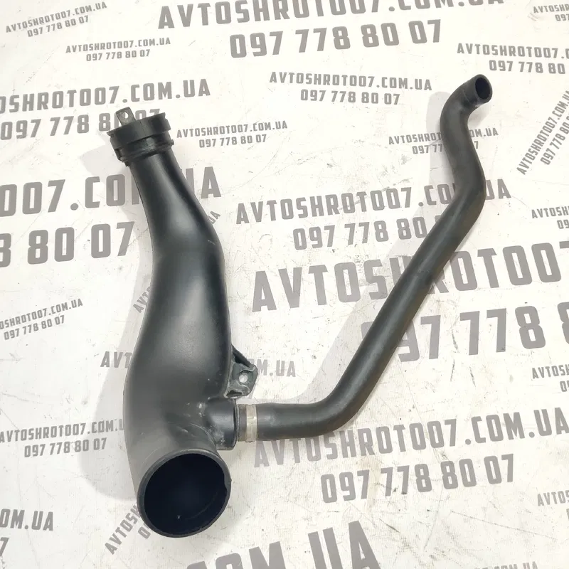 Патрубок інтеркулера Peugeot 807 02-14 2.2HDI OEM 1485369080