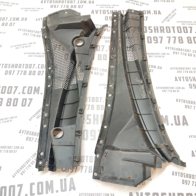 Жабо Kia Sorento 1 (02-09) 2.5 CRDi переднє OEM 861513e000