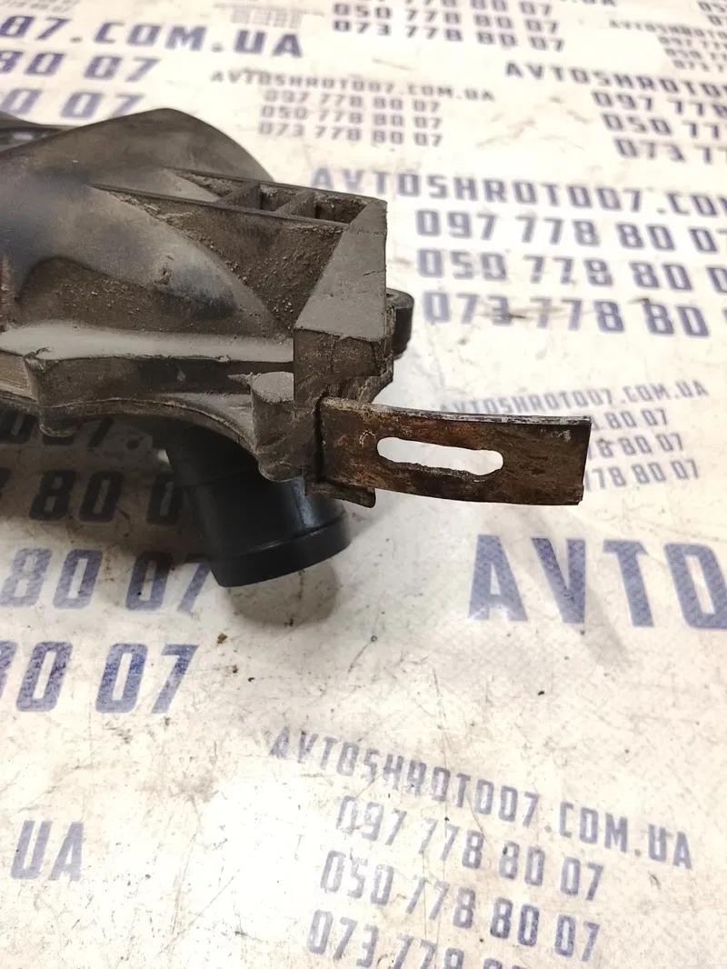 Патрубок інтеркулера Skoda Octavia 96-10 1.9TDI 1J0145762L