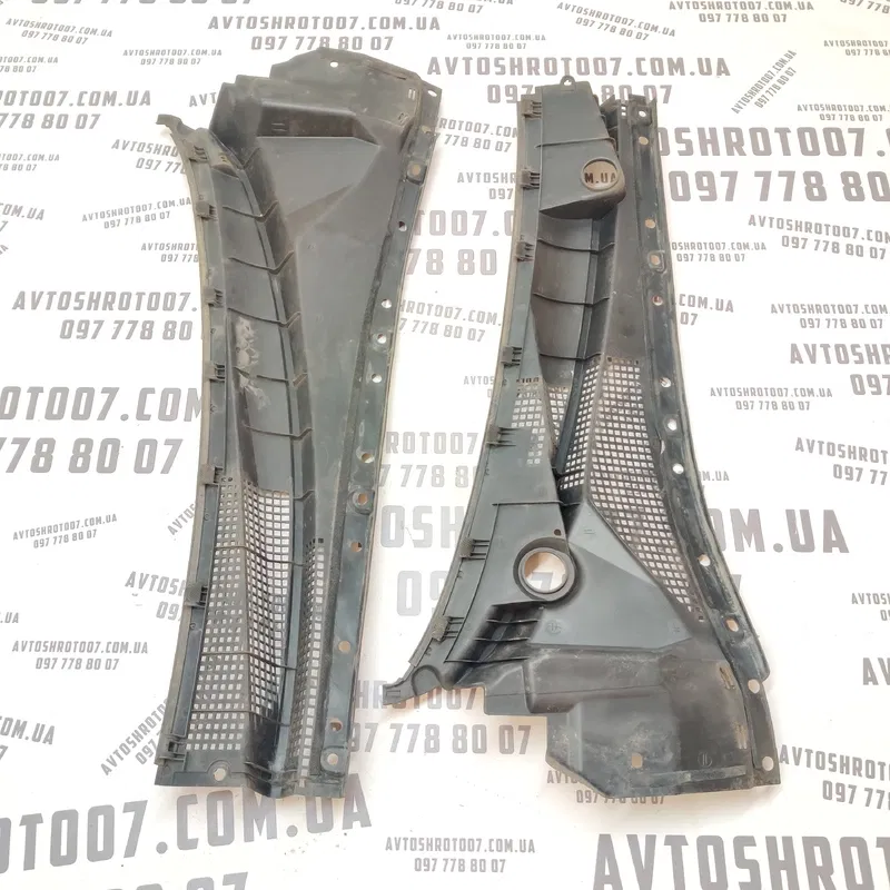 Жабо Kia Sorento 1 (02-09) 2.5 CRDi переднє OEM 861513e000