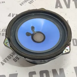 Динаміки передні Kia Sorento (02-09) 2.5 CRDi OEM 963203e000