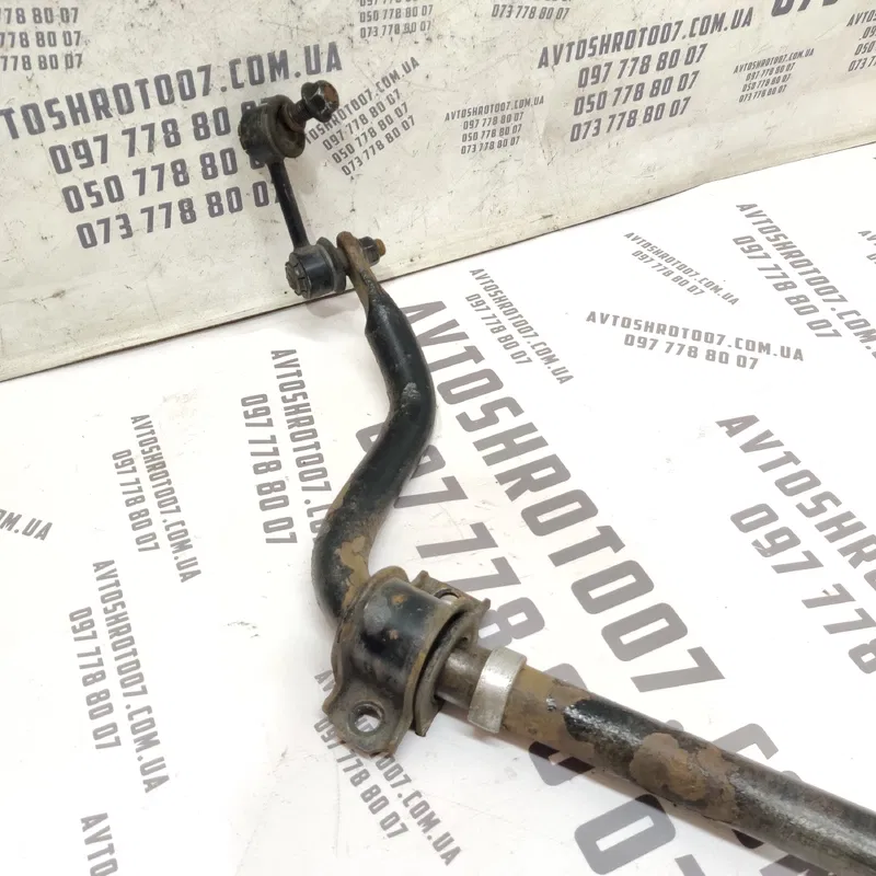 Стабілізатор передній Kia Sorento 02-09 2.5 CRDi 548123E010