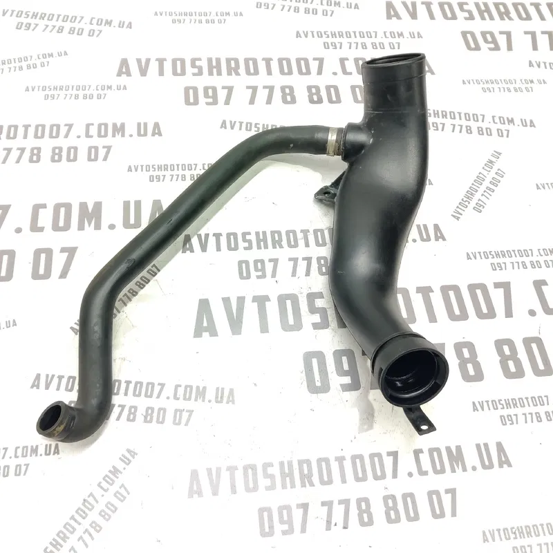 Патрубок інтеркулера Peugeot 807 02-14 2.2HDI OEM 1485369080