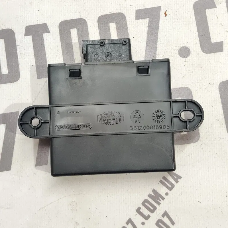 Блок паливного насоса Peugeot 807 02-14 2.2 HDI 09733009904