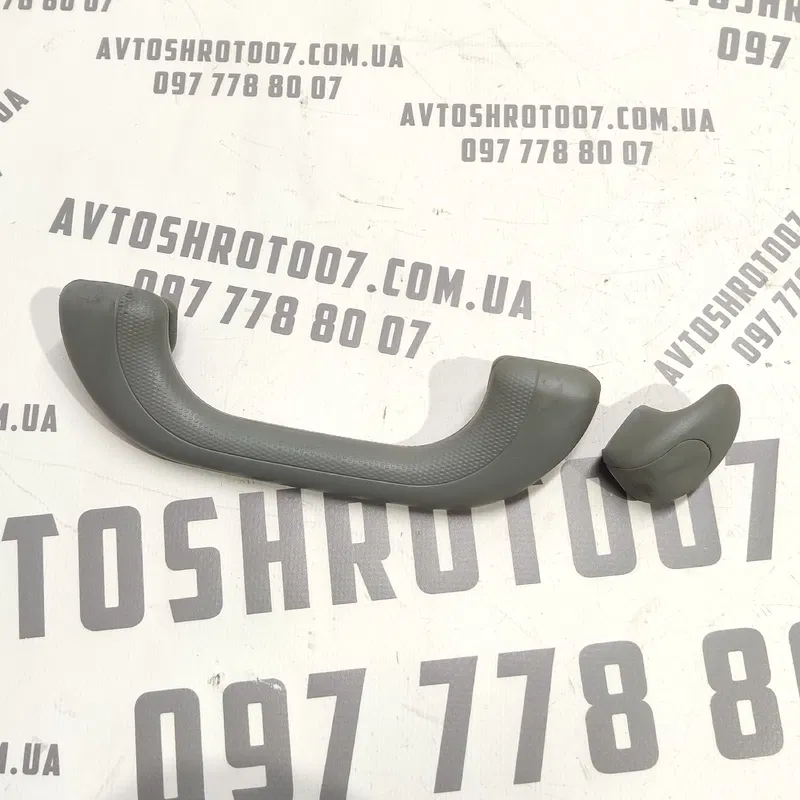 Ручка внутрішня Kia Sorento 1 (02-09) 2.5 CRDi задня права