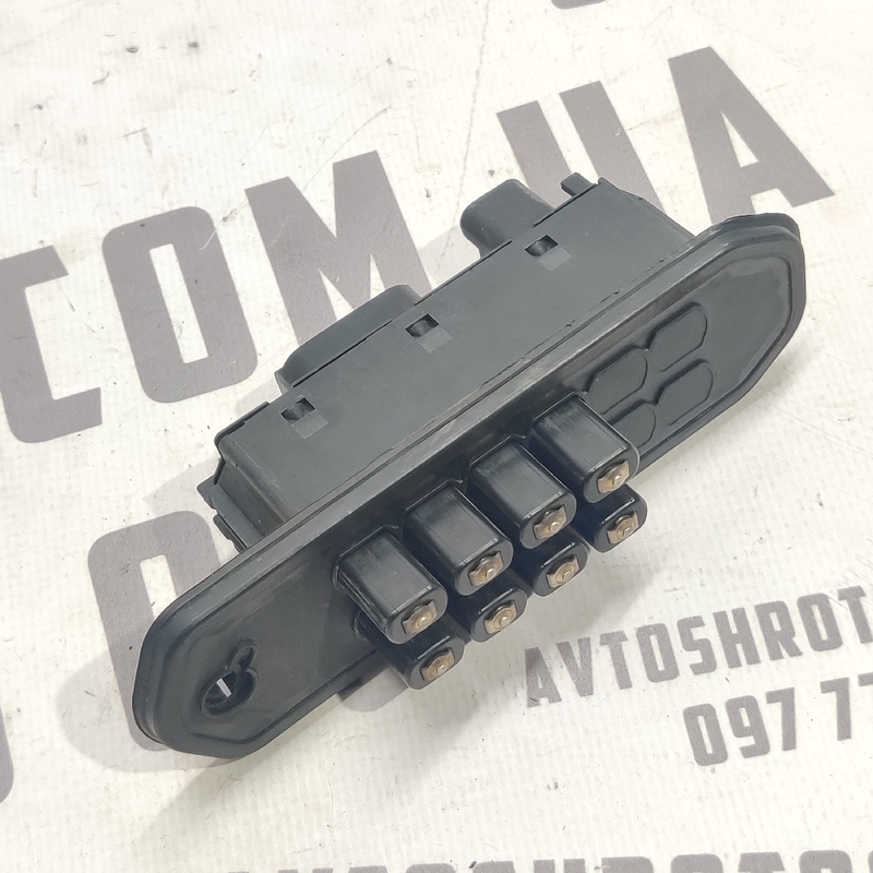 Датчик дверей Peugeot 807 02-14 2.2 HDI з.п. OEM 1488935080