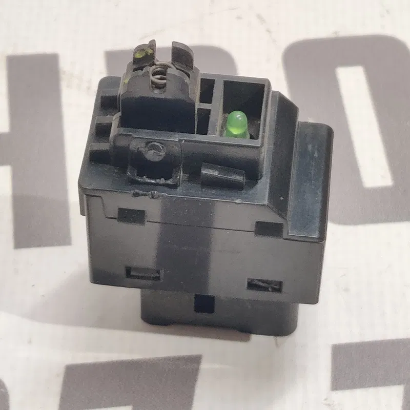 Кнопка склопідіймача Kia Sorento 1 (02-09) 2.5 CRDi Дизель