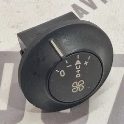 Блок пічки Peugeot 807 02-14 2.2 HDI задній OEM 1488941077