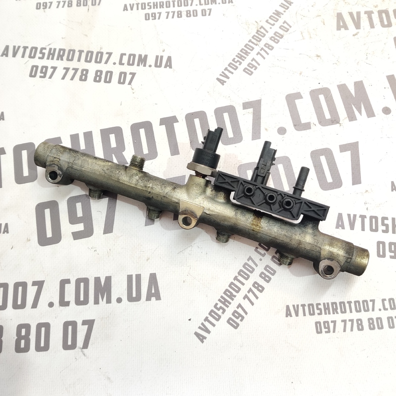 Паливна рейка Peugeot 807 (02-14) 2.2 HDI OEM 0445214017 фото 2
