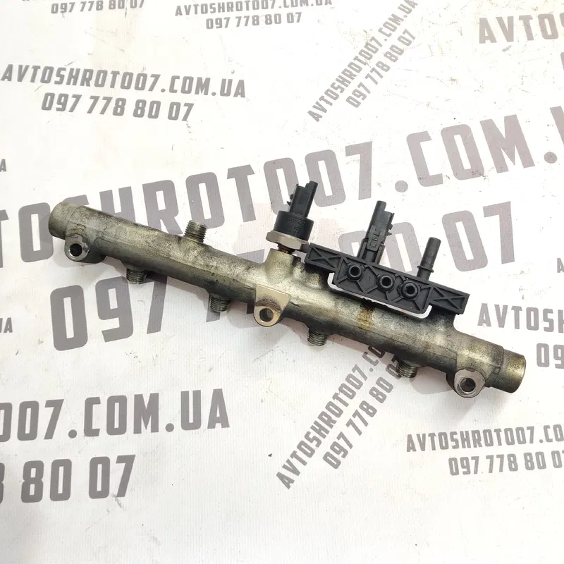 Паливна рейка Peugeot 807 (02-14) 2.2 HDI OEM 0445214017