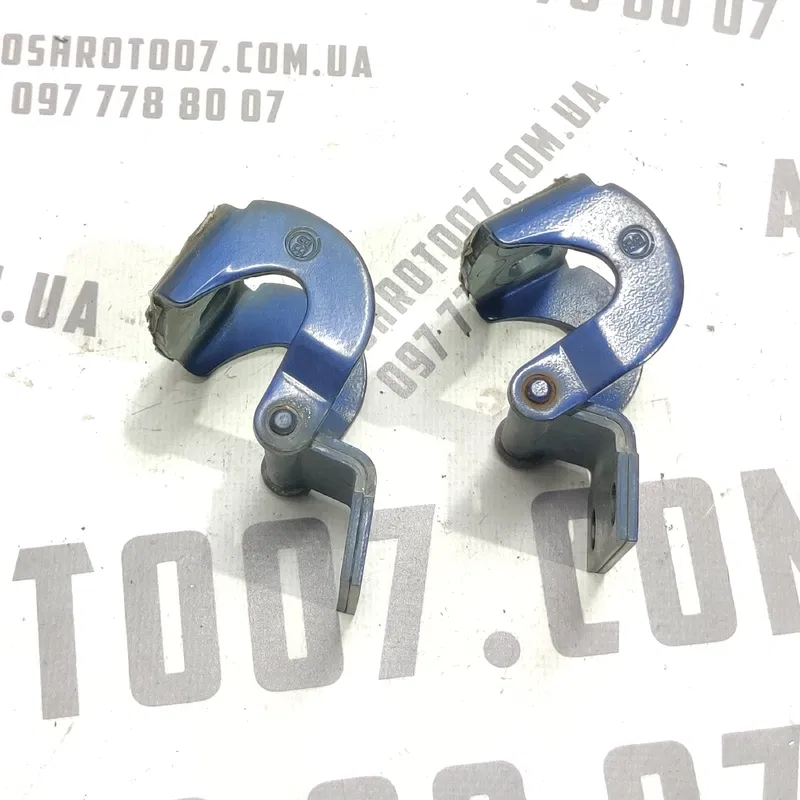 Завіса багажника Peugeot 807 (02-14) 2.2 HDI задня верхня