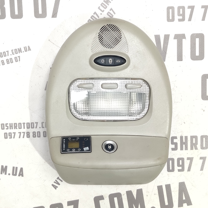 Ліхтар салону Peugeot 807 (02-14) 2.2 HDI OEM 241747