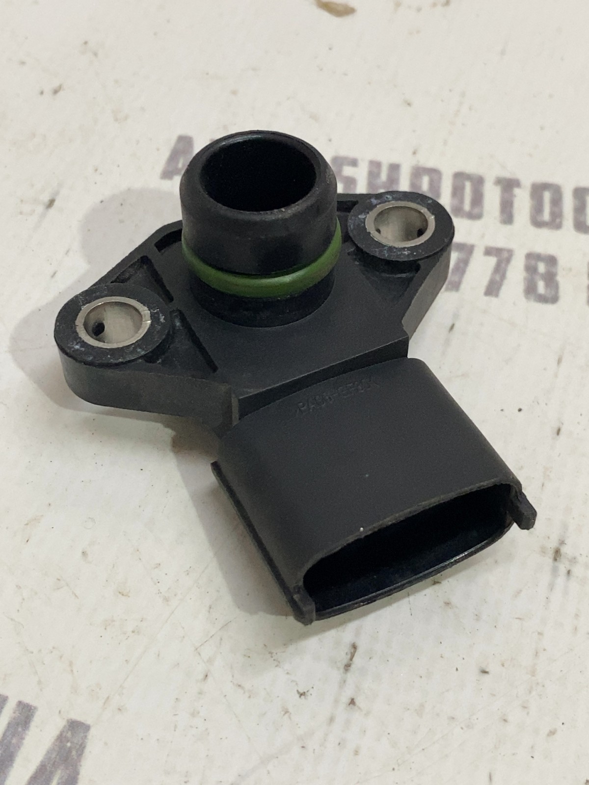 Датчик тиску Hyundai Tucson 3 TL (15-21) OEM 393002B050