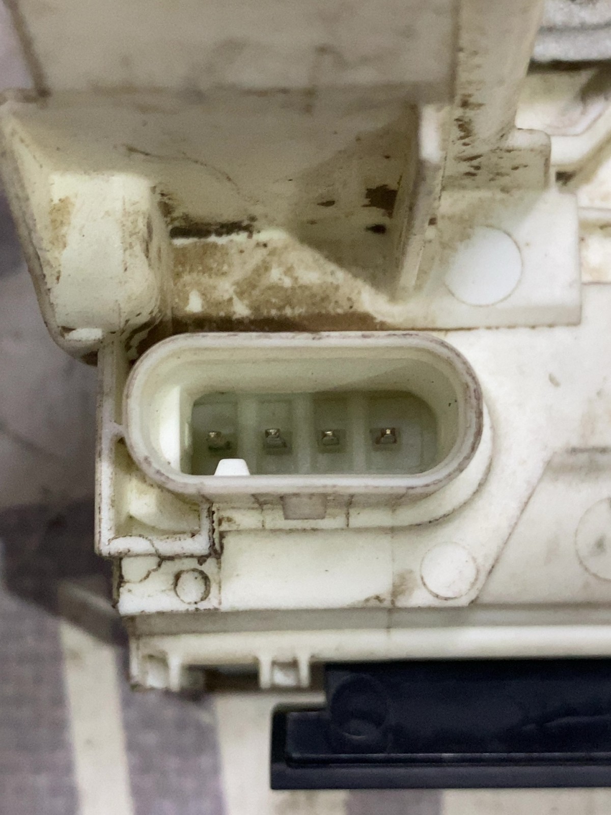 Замок дверей Jeep Cherokee KL OE P04589922AF