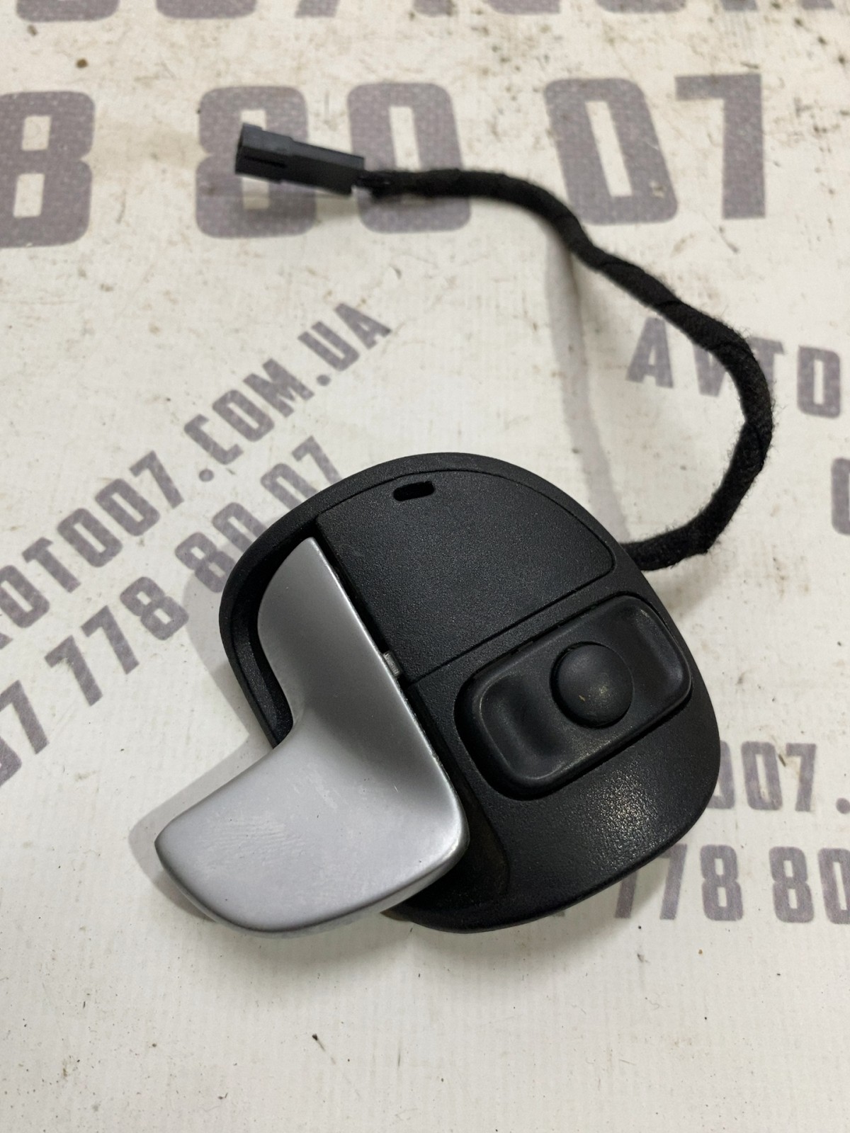 Кнопки керма Jeep Grand Cherokee WK2 OEM 5RP88DX9AB