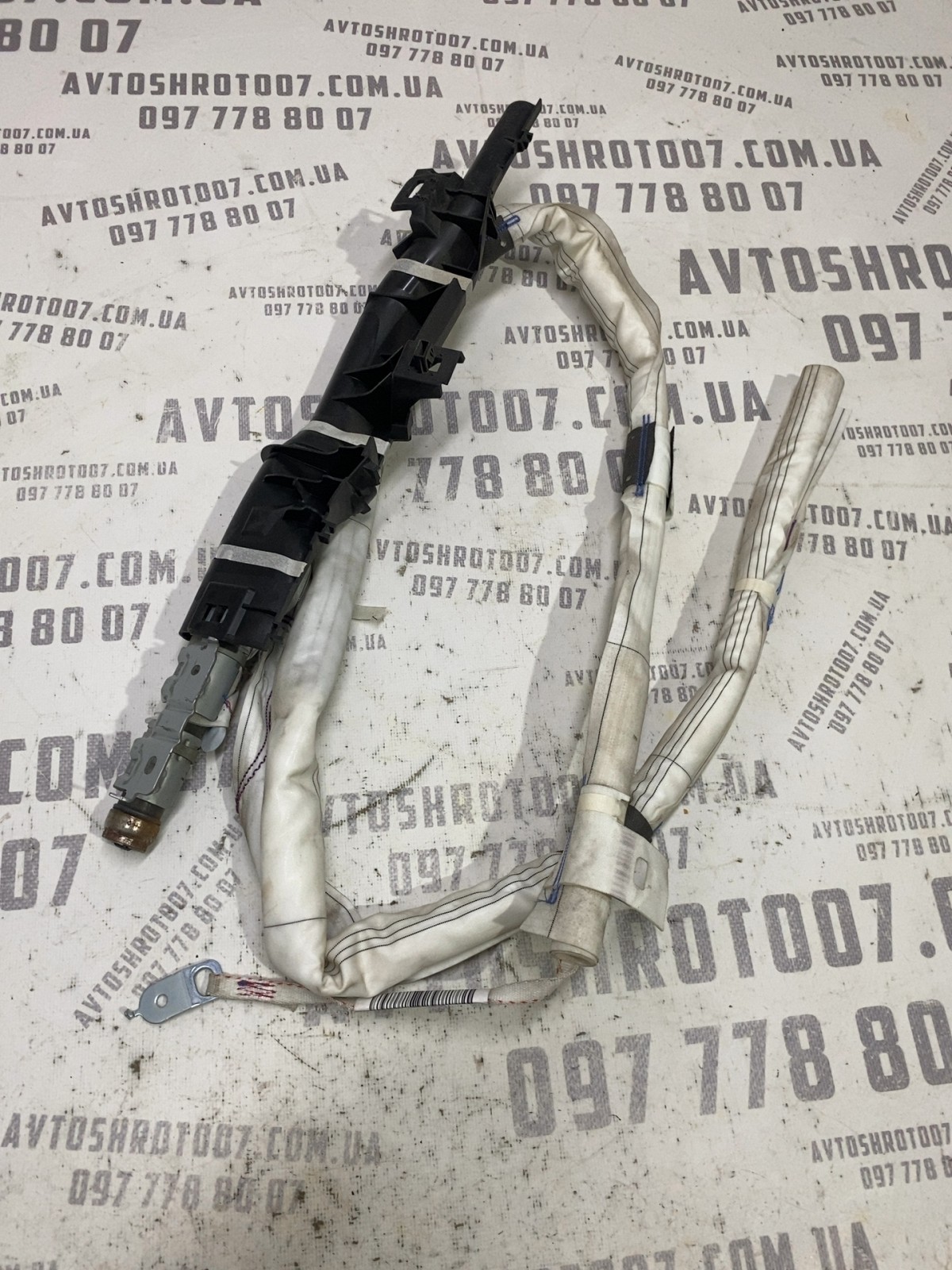 Подушка безпеки (Шторка) Toyota RAV4 5 OE 641667400L
