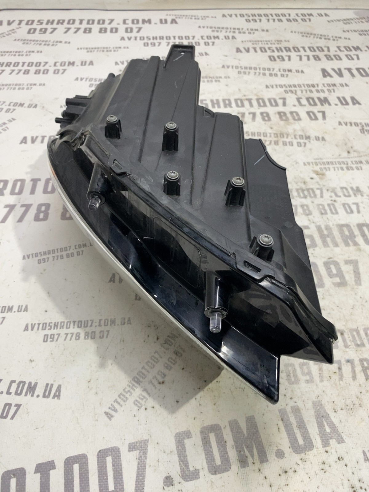 Фара передня ліва Jeep Compass MK P55112707AC