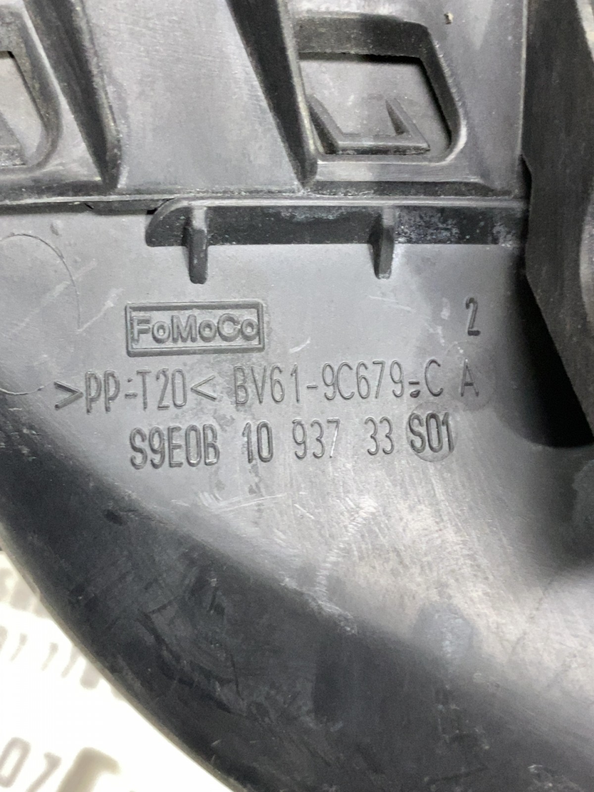 Корпус фільтра Ford Escape 3 (12-19) S9E0B1093733S01