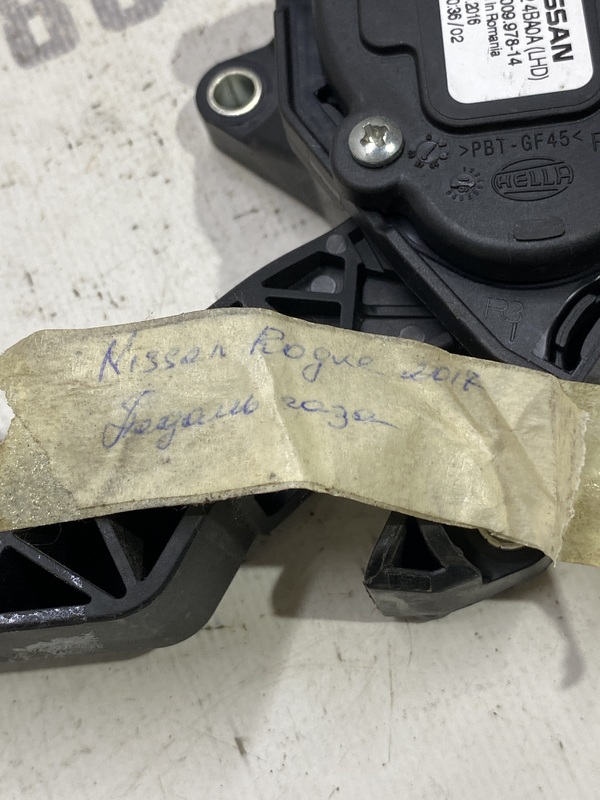 Педаль газу Nissan Rogue T32 (13-20) 180024BA0A