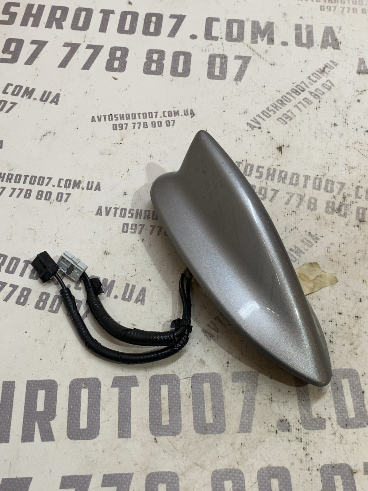 Антена Acura MDX 3 (14-20) OEM 39150TZ5A212M1