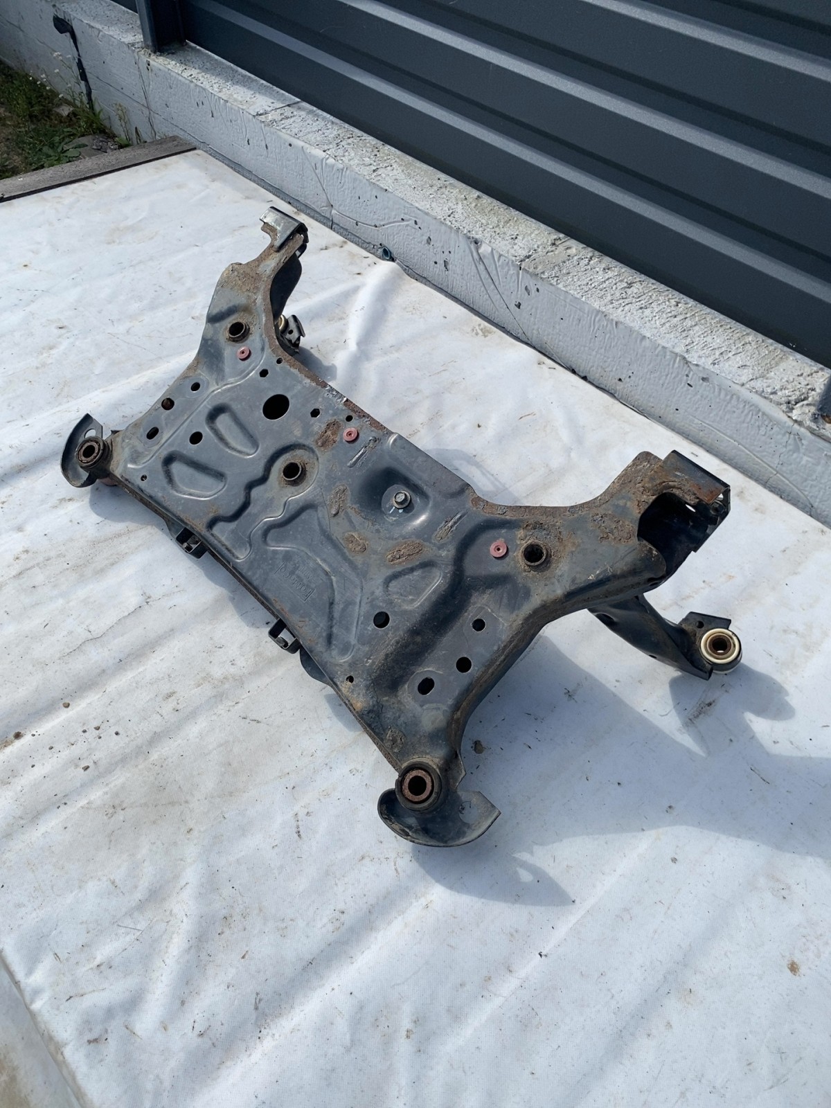Підрамник передній Ford Escape 3 (12-19)