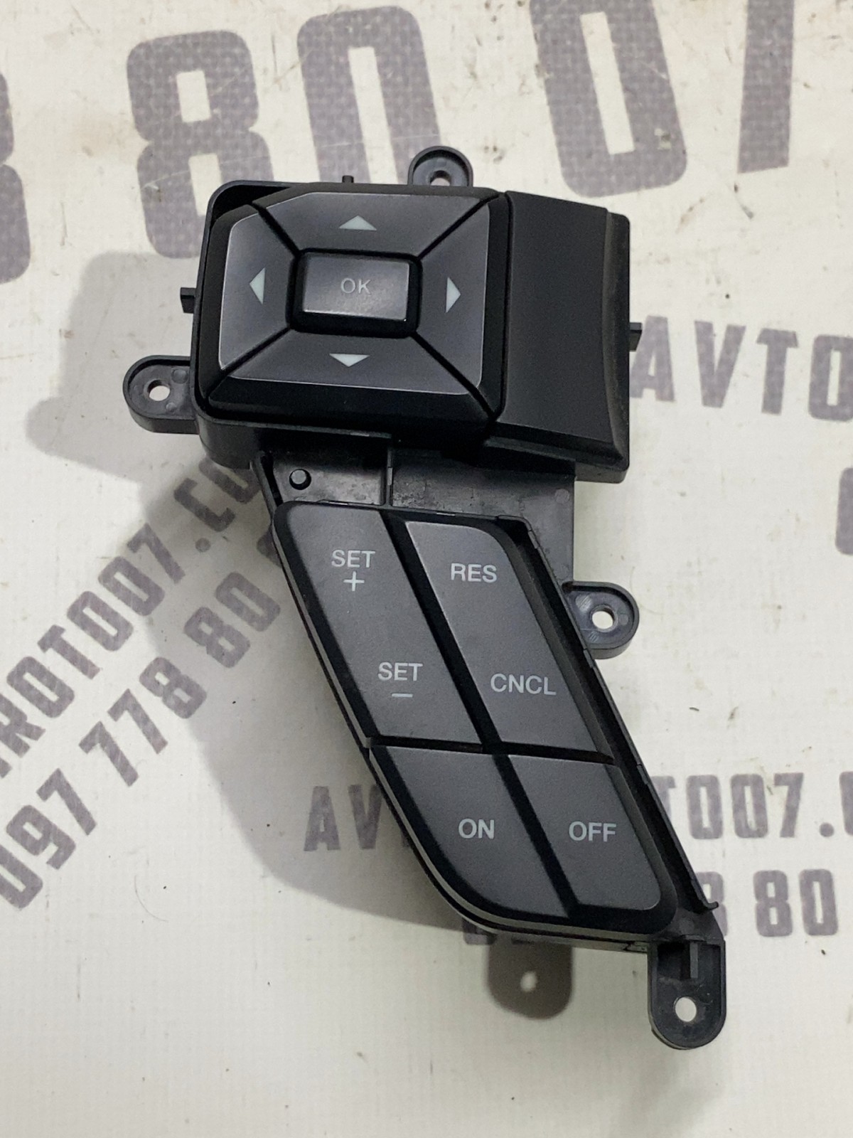 Кнопки керма Ford F-150 (09-14) FL3T9E740ABW