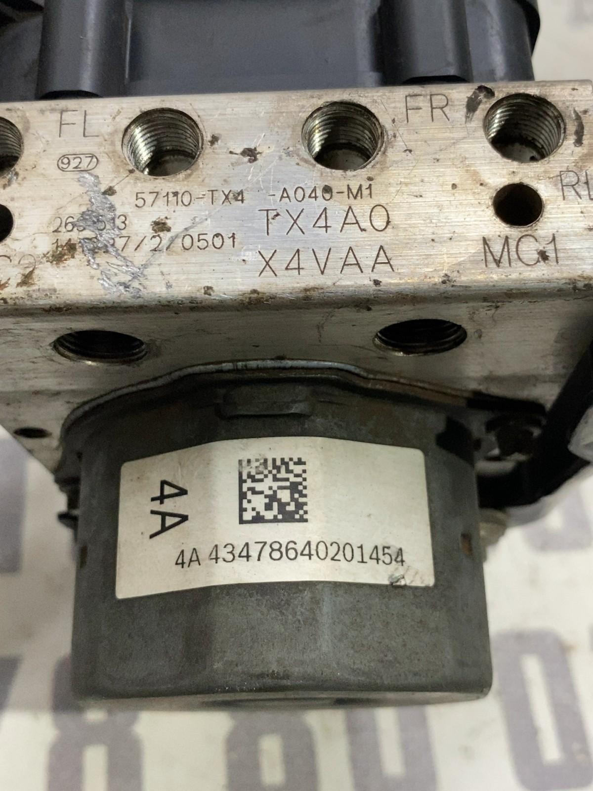 Блок управління АБС Acura RDX 2 OE 57110TX4A040M1