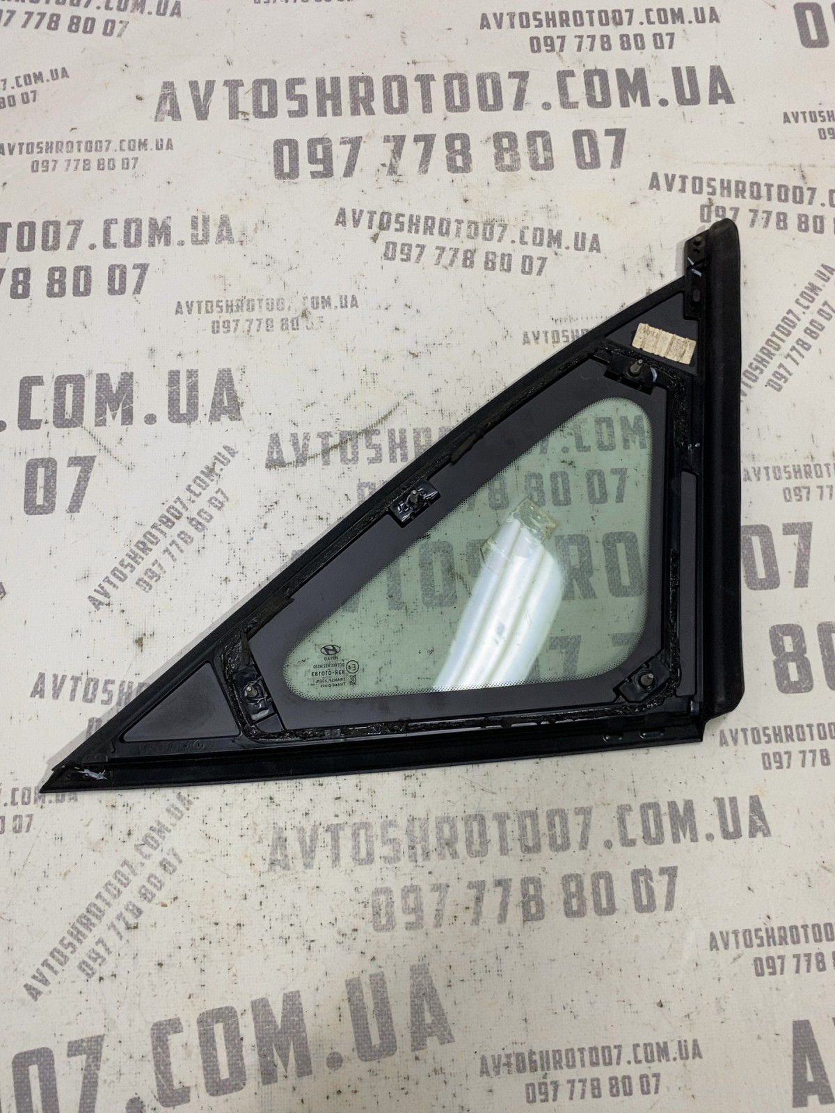 Кузовне скло Hyundai Tucson 4 фото 2
