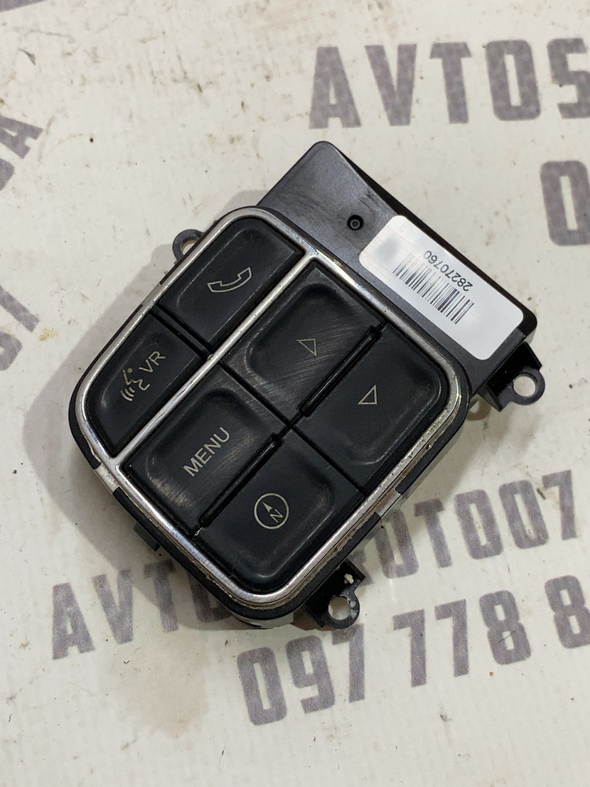 Кнопки керма Jeep Patriot MK (07-17) 56046405AA