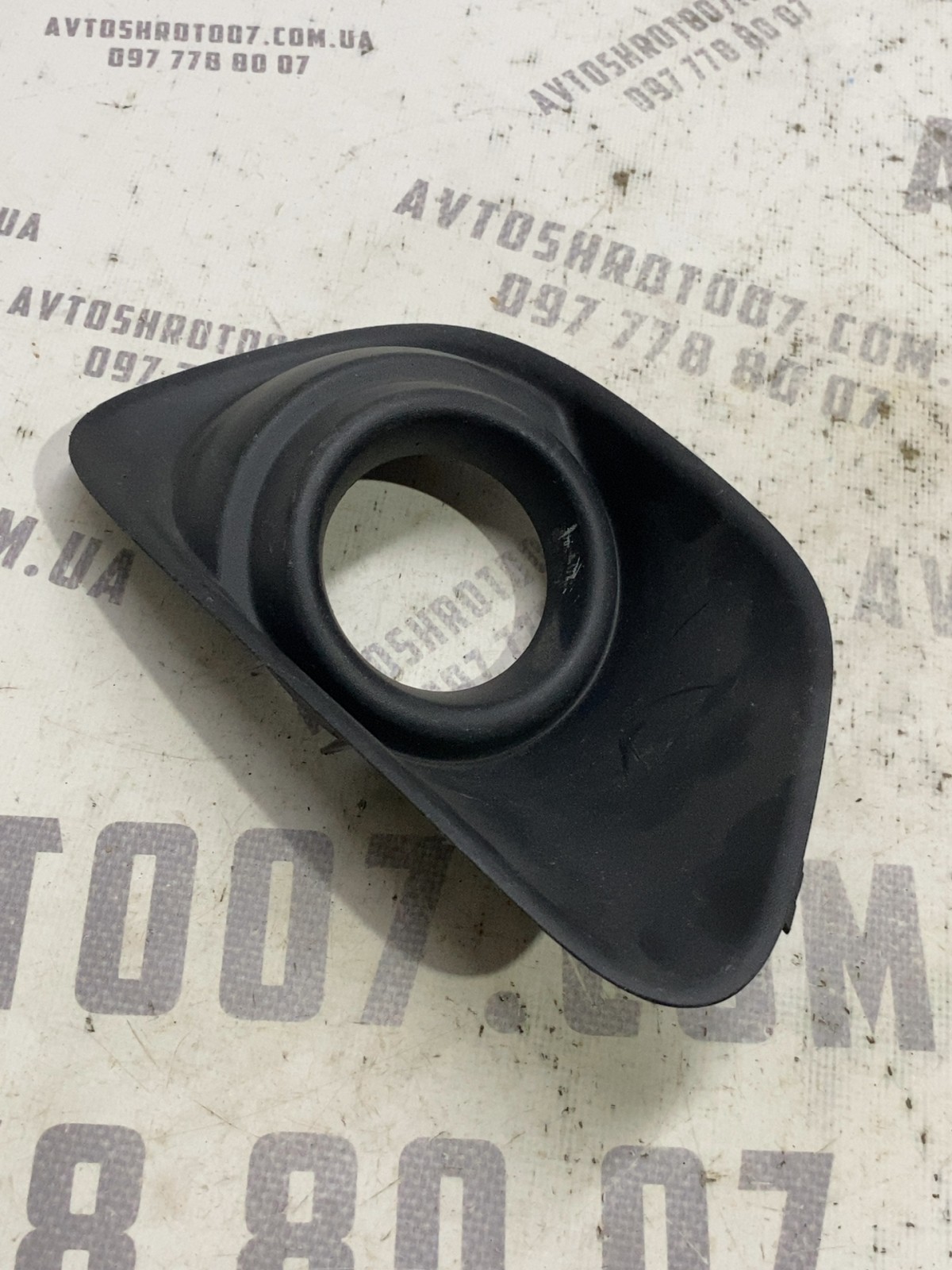 Накладка бампера Jeep Compass MK перед ліва 11mk49j1251m